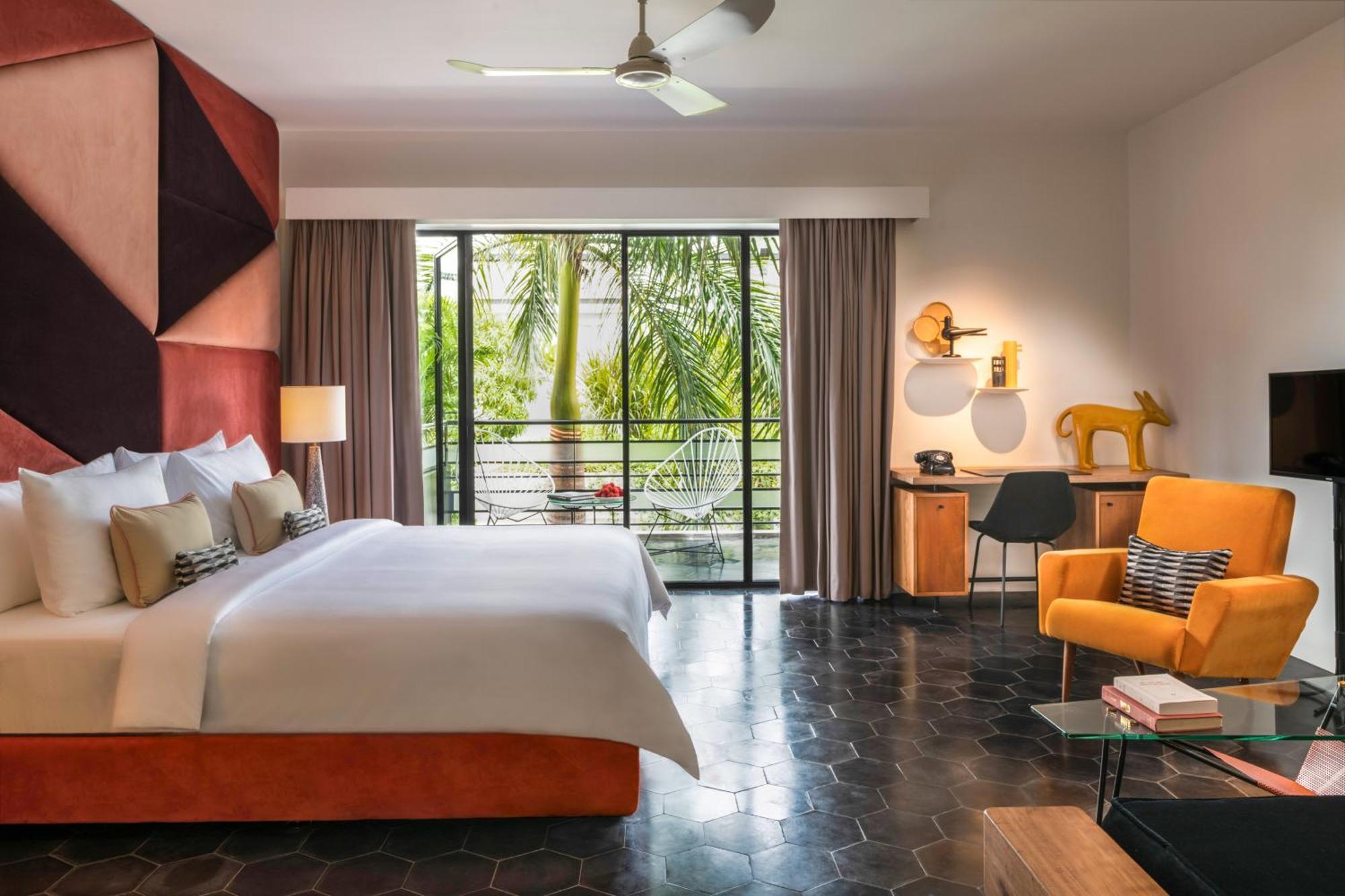 Viroth's Hotel 4*